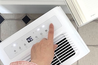 [비즈월드] [HOT 마켓 트렌드] “제습기 VS 에어컨?“…‘오늘의집‘에서 알아본 장마철 제습 꿀팁