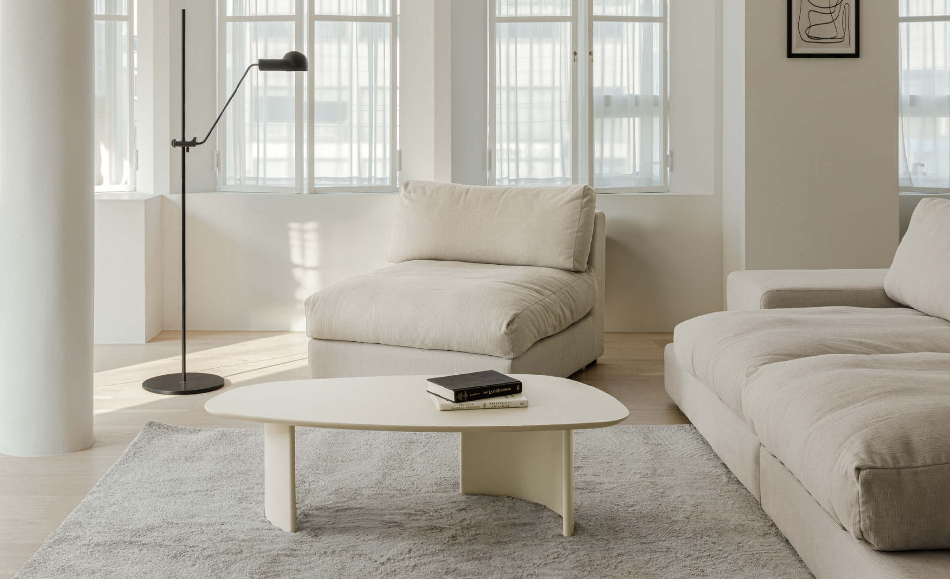 [서울경제] “똑같은 가구는 싫어”…디자이너 브랜드 뜬다